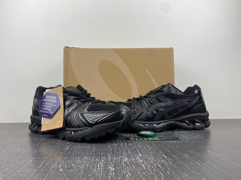 Alternative view of ASICS Gel-Kayano 14 Black Graphite Grey  1201A019-001