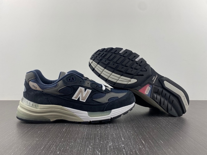 Alternative view of New Balance 992 Navy Grey M992GG