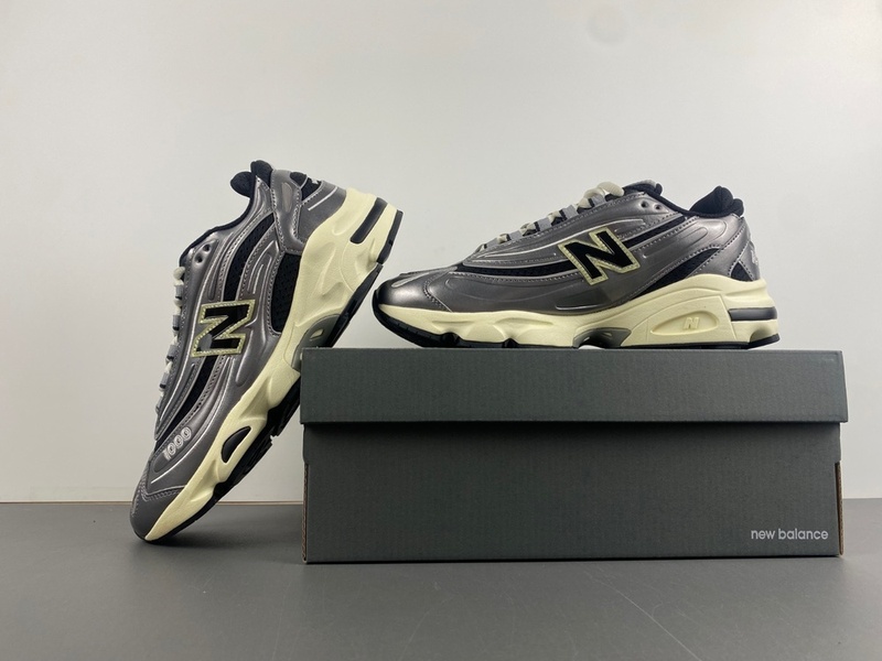 New Balance 1000 Silver Metallic M1000SL - Image 5