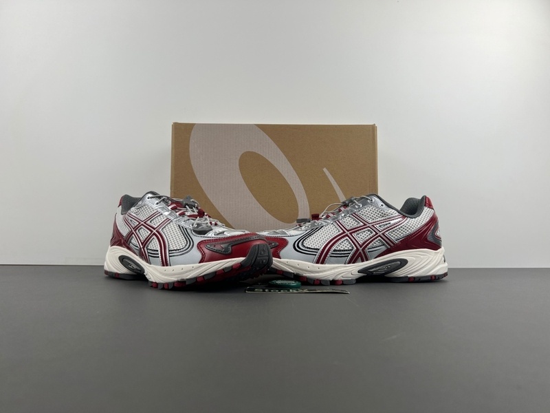 ASICS Gel-1130 White Maroon Banner 1203A685-100 - Image 3