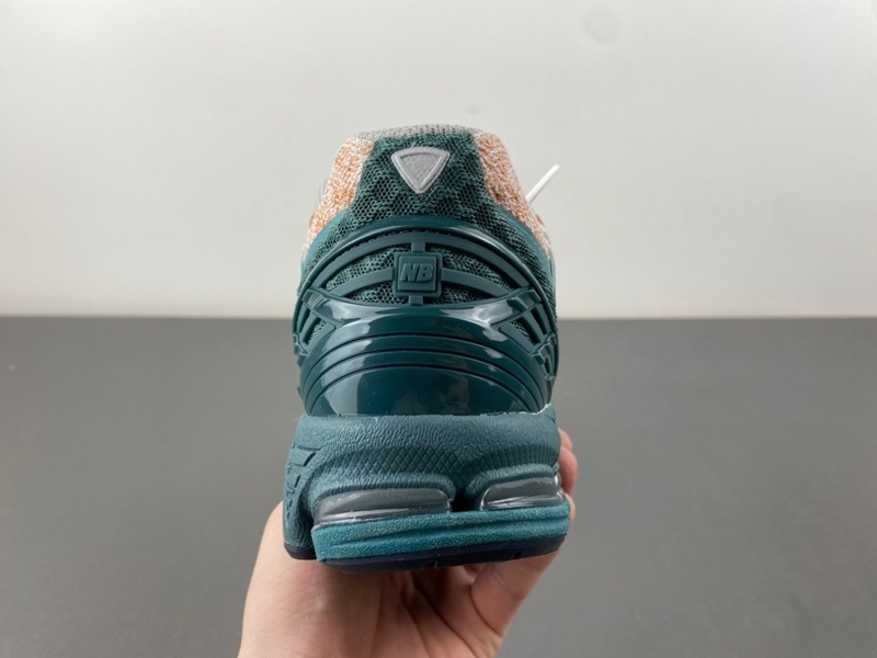 New Balance 1906W New Spruce Light Sparrow U1906WFB - Image 9