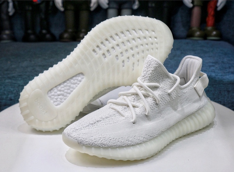 Yeezy boost 350 V2 Cream white - Image 4