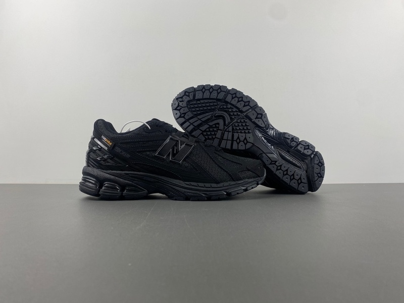 Alternative view of New Balance 1906R Cordura Black Magnet M1906RWF