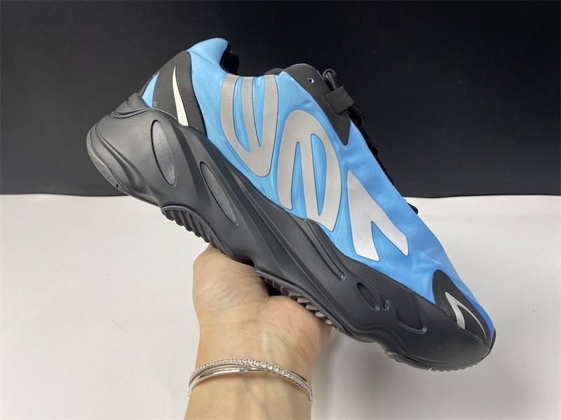 Alternative view of Yeezy Boost 700 MNVN Bright Cyan GZ3079