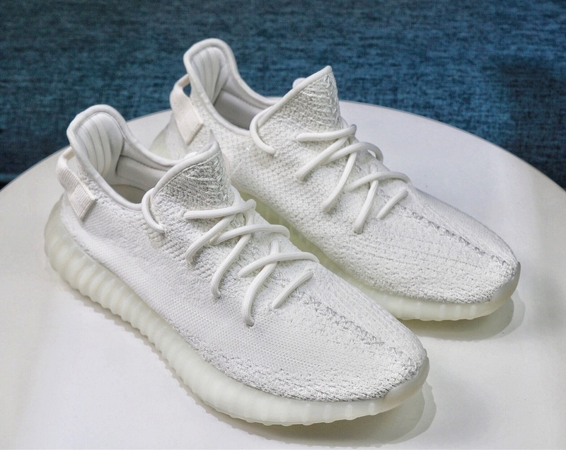 Yeezy boost 350 V2 Cream white - Image 3