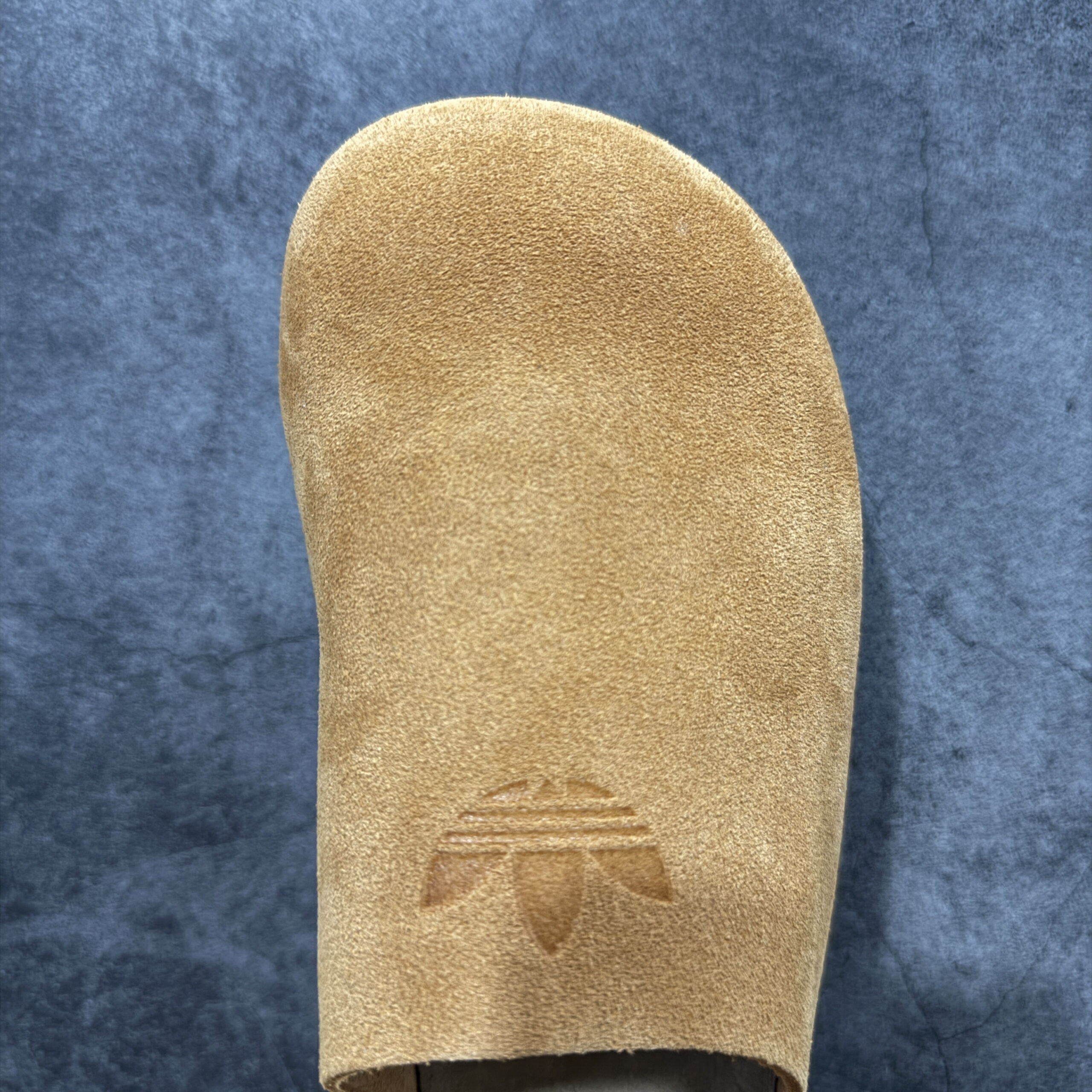 Adidas Adimule Clog JR3586 Tan/Brown Suede - Image 4