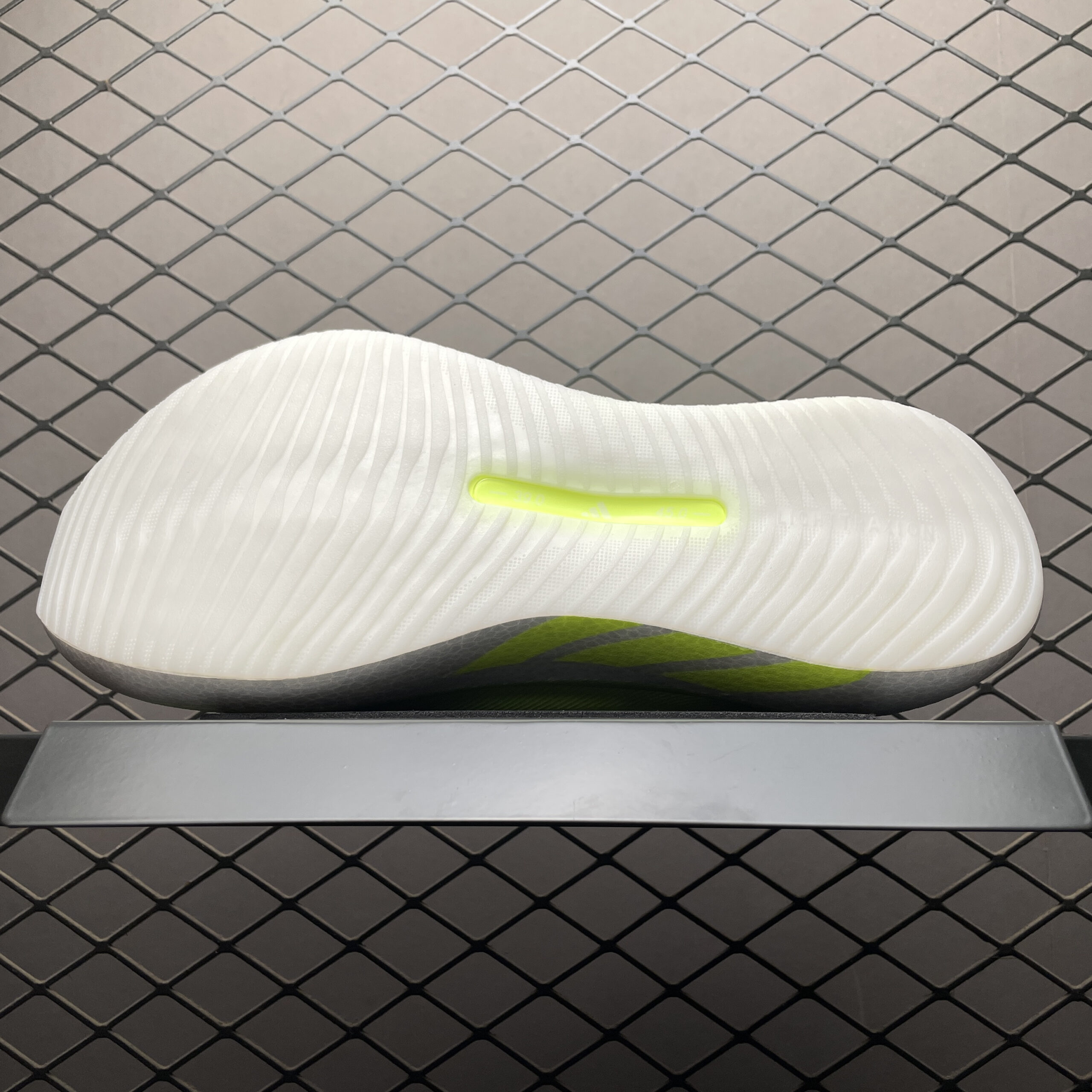 Adidas Hyperboost Edge KJ0752 White/Neon Yellow Mesh - Image 4