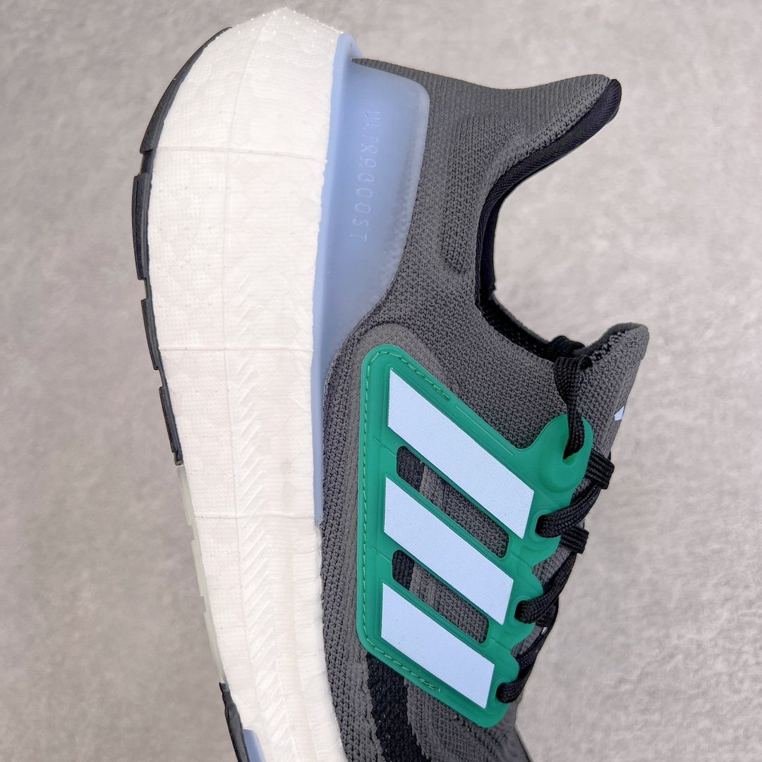 Adidas Ultraboost Light Grey/Green Engineered Mesh - Image 3